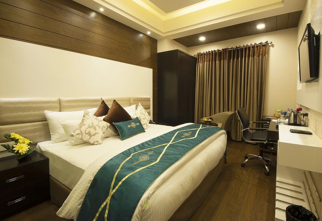 Hotel Taj Princess - Boutique Hotel Delhi  Dış mekan fotoğraf