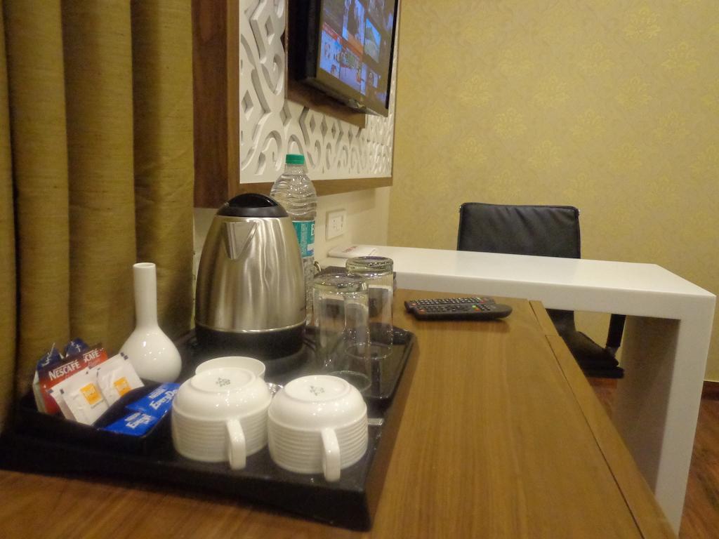 Hotel Taj Princess - Boutique Hotel Delhi  Dış mekan fotoğraf