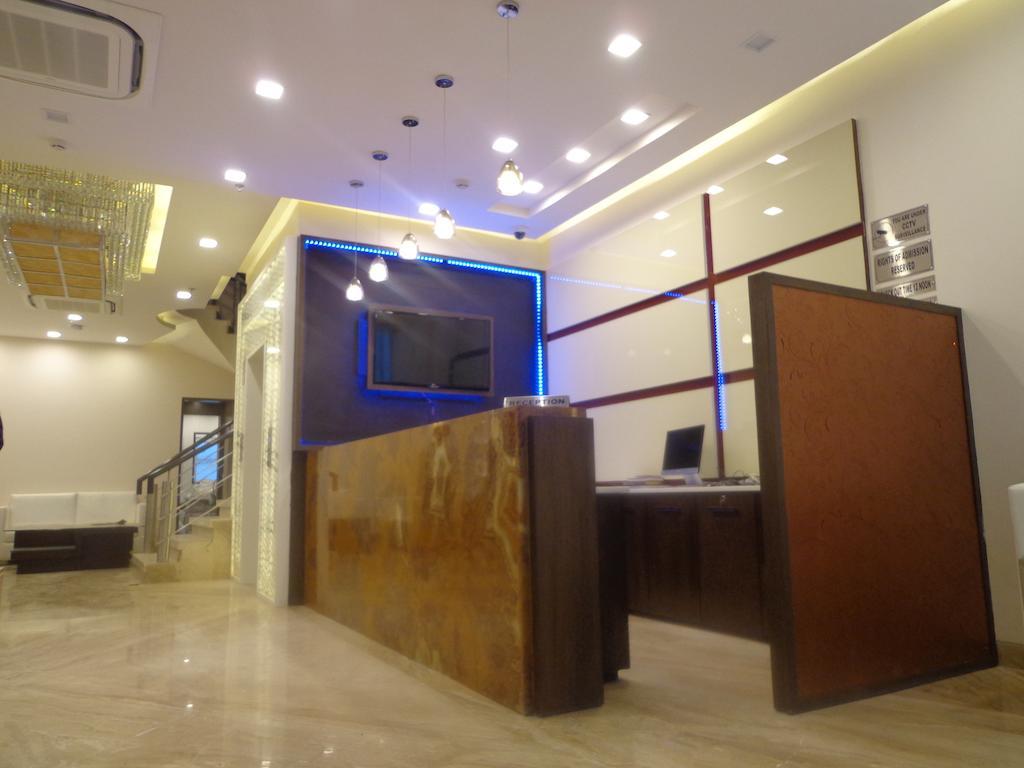 Hotel Taj Princess - Boutique Hotel Delhi  Dış mekan fotoğraf
