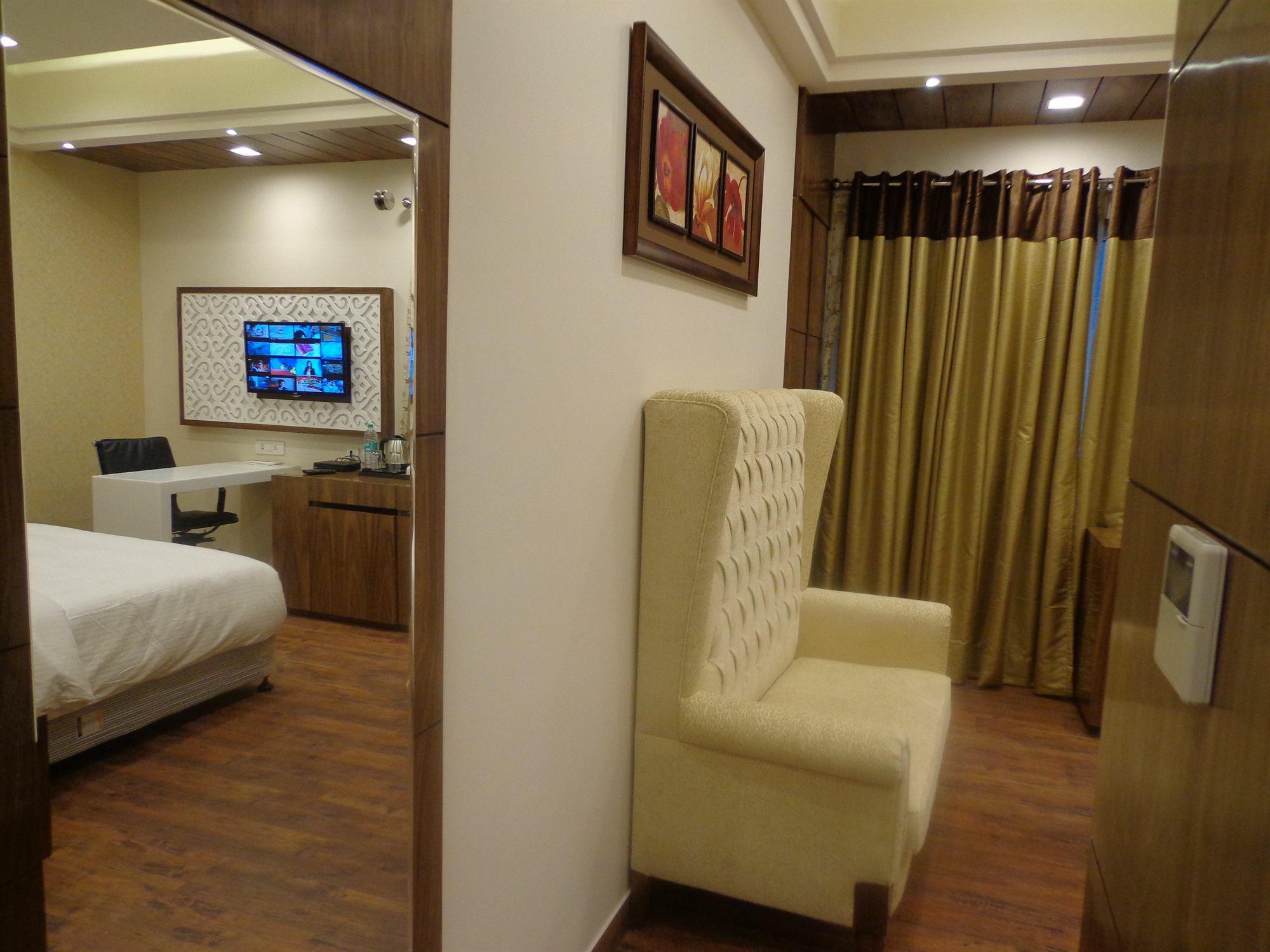 Hotel Taj Princess - Boutique Hotel Delhi  Dış mekan fotoğraf